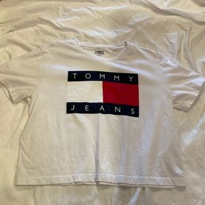 Tommy Hilfiger flag logo crop tee
